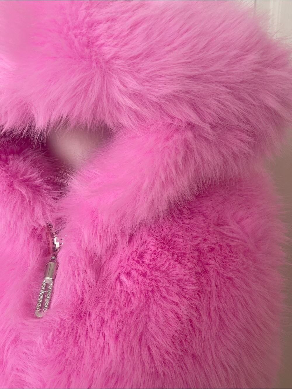 Bubblegum Pink Faux Fur Crop Hooded Vest - Picture 17 of 17